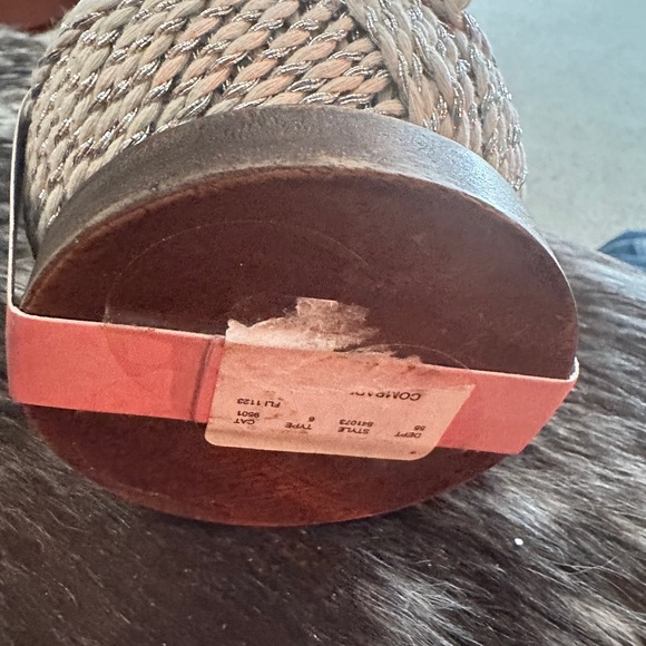 Cupcakes & Cashmere Natural Twine with Wooden Handle - Picture 11 of 11